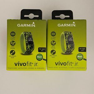 New unopened Garmin vívofit® jr. activity tracker for ages 4-9, Digi Camo